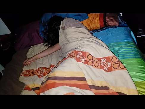❤️ El fillastre renya la seva jove madrastra mentre dorm. ☑ Porno al porno ca.special-grasser.ru